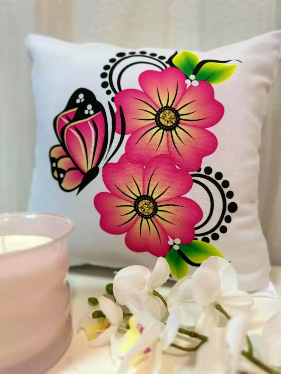 Almofada Flores Rosas Borboleta