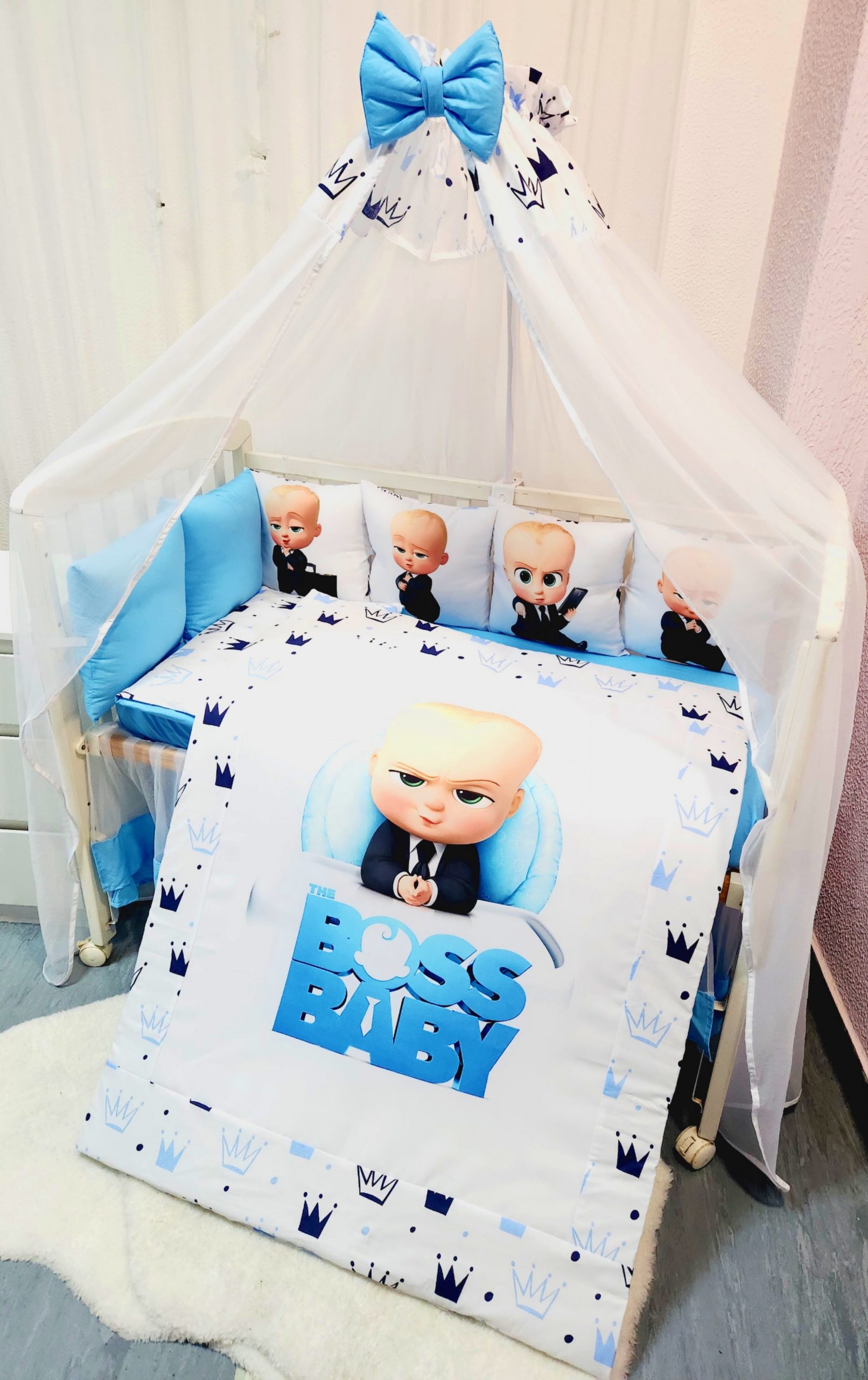 Conjunto 8 peças «Baby Boss Coroas azuis»