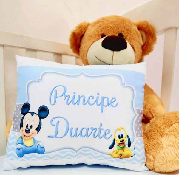 Almofada com nome pequena