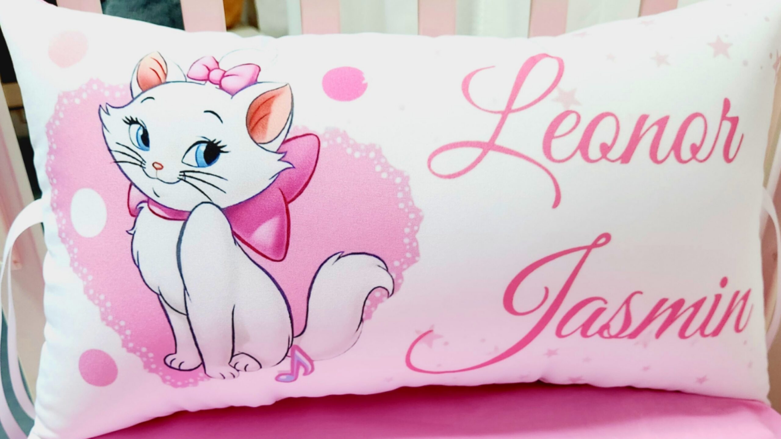 Almofada Personalizada com nome e personagem