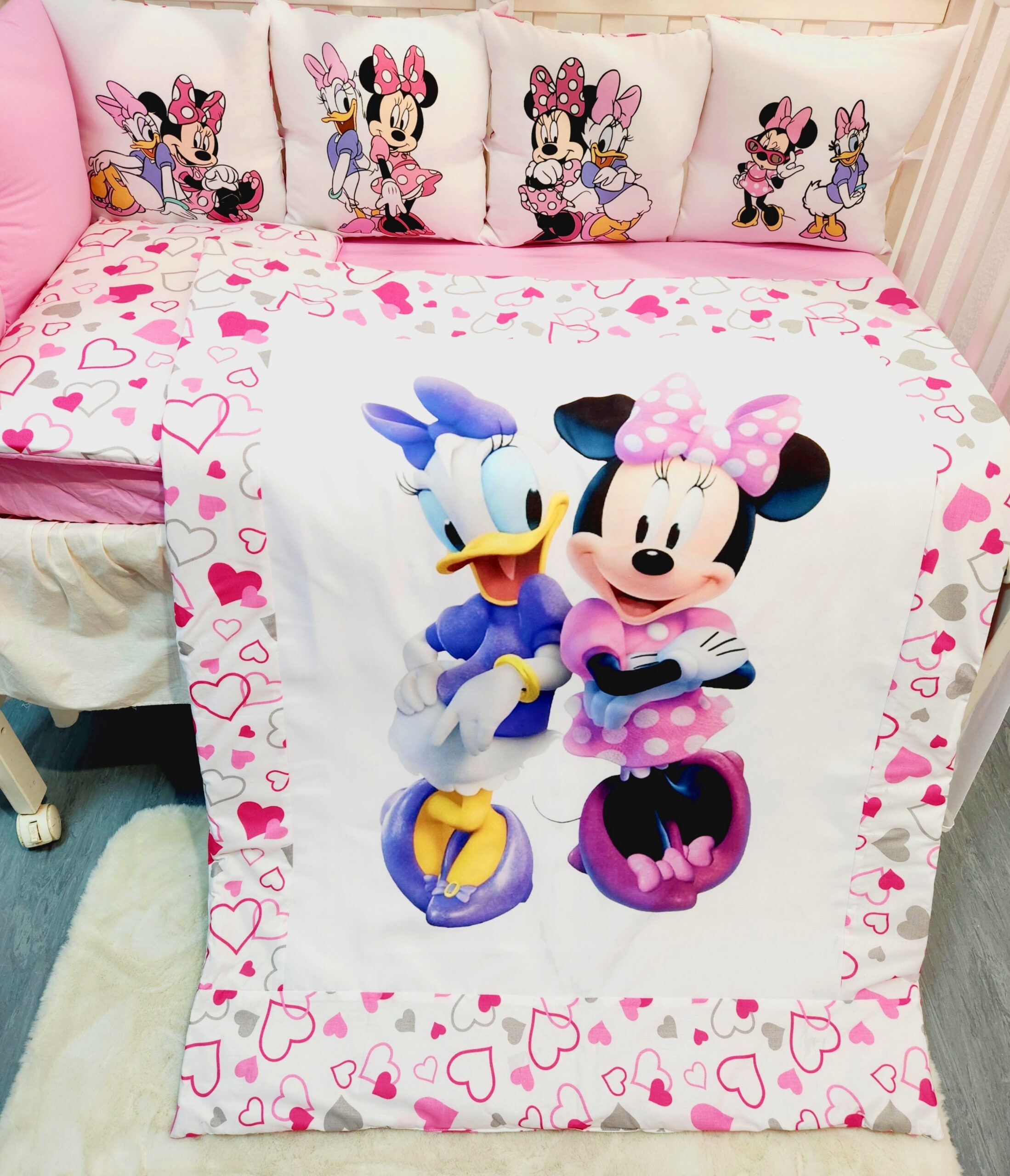 Conjunto 8 peças «Minnie e Daisy corações»