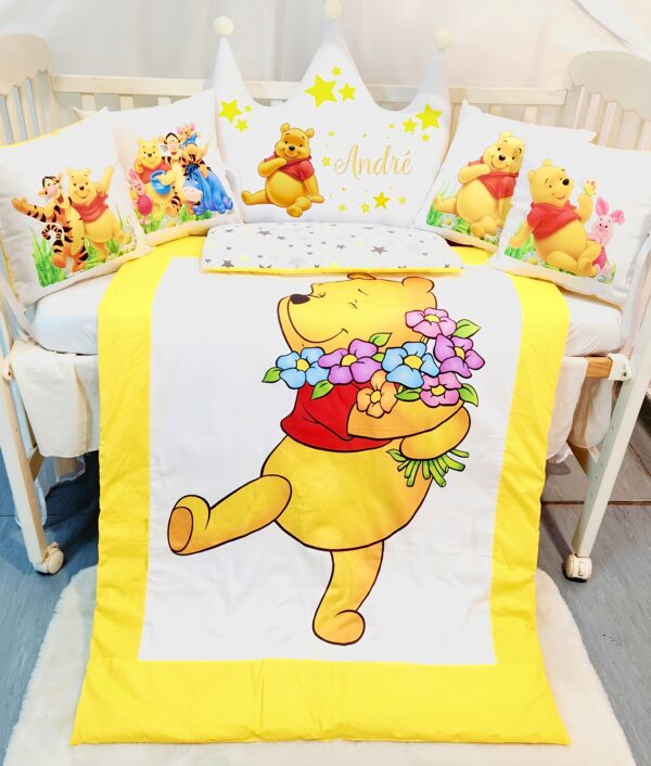 Conjunto Coroa «Winnie com flores»