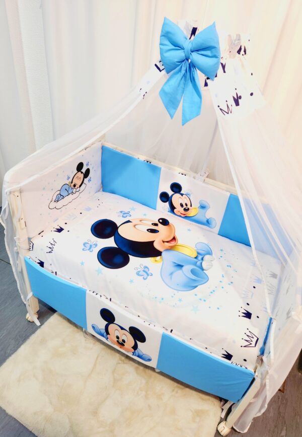 Modelo Proteção total «Mickey coroas»