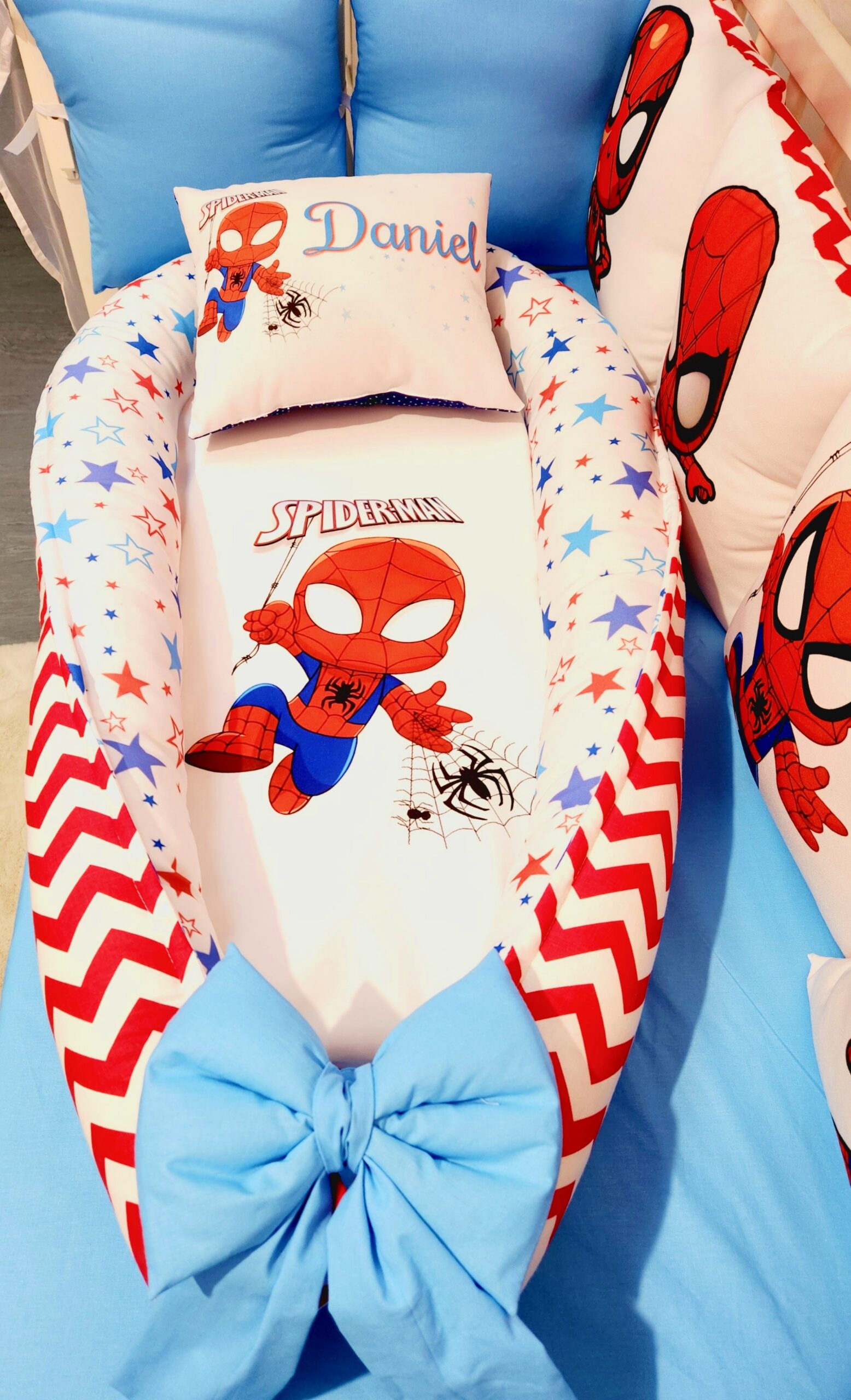 Ninho «Spider man menino»