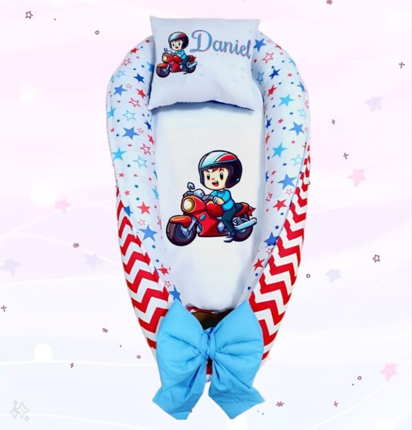 Ninho «Menino em motocicleta»