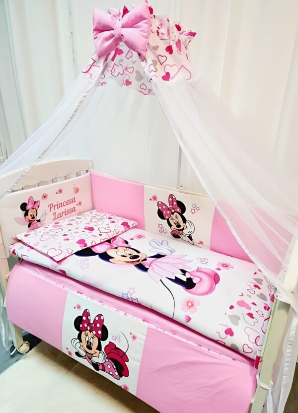 Modelo Proteção total «Minnie Corações»