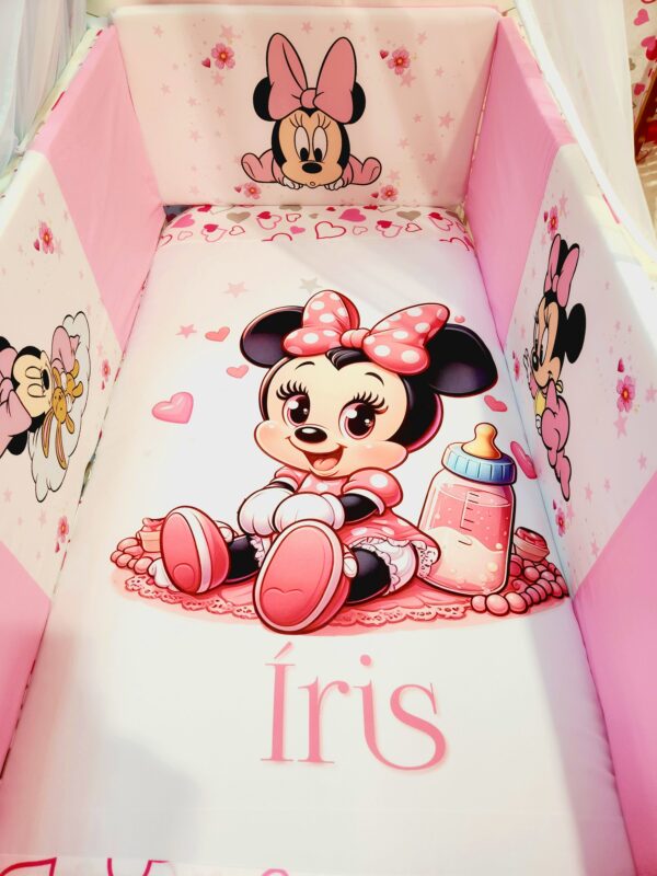 Modelo Proteção total «Minnie com biberão»