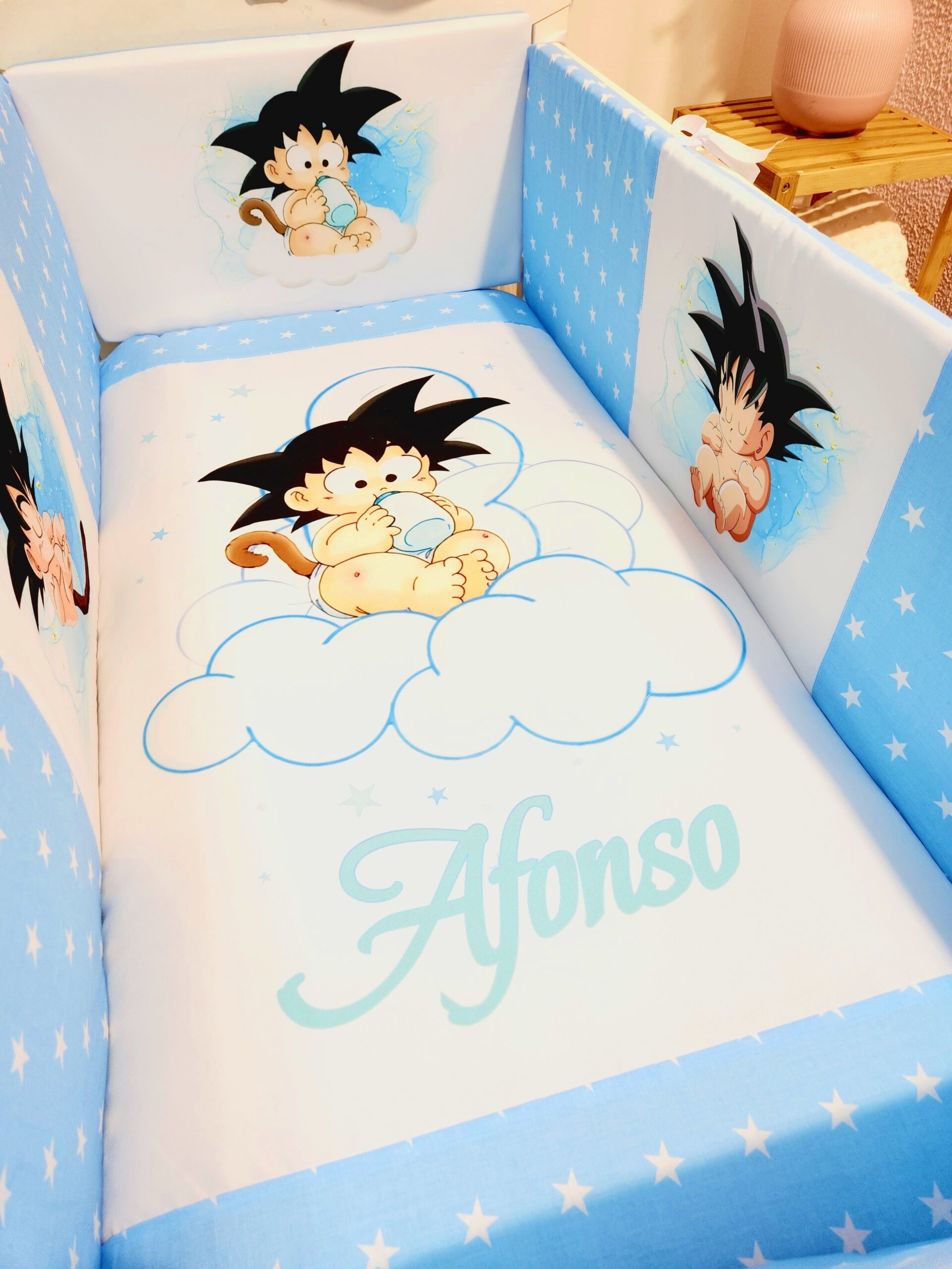 Modelo Proteção total «Goku com estrelas»