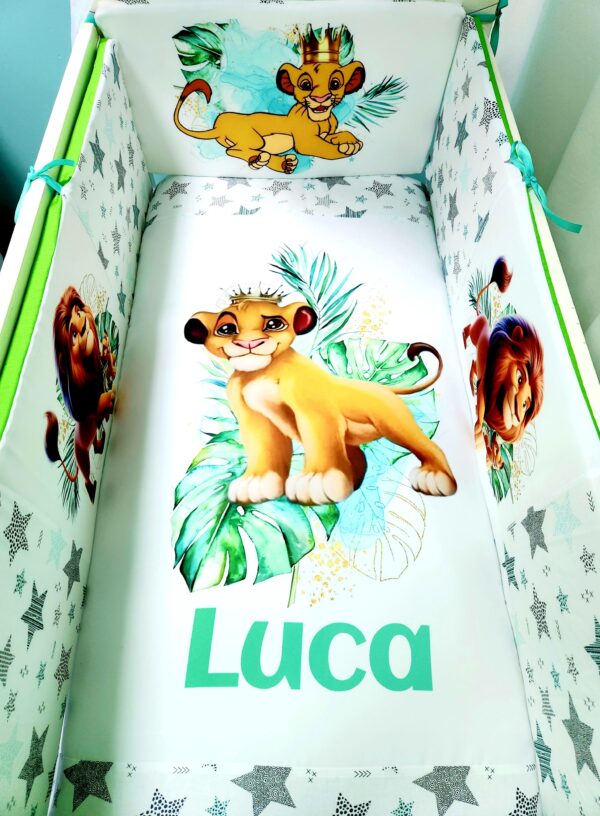 Modelo Proteção total «Rei Leão com folhas verdes»