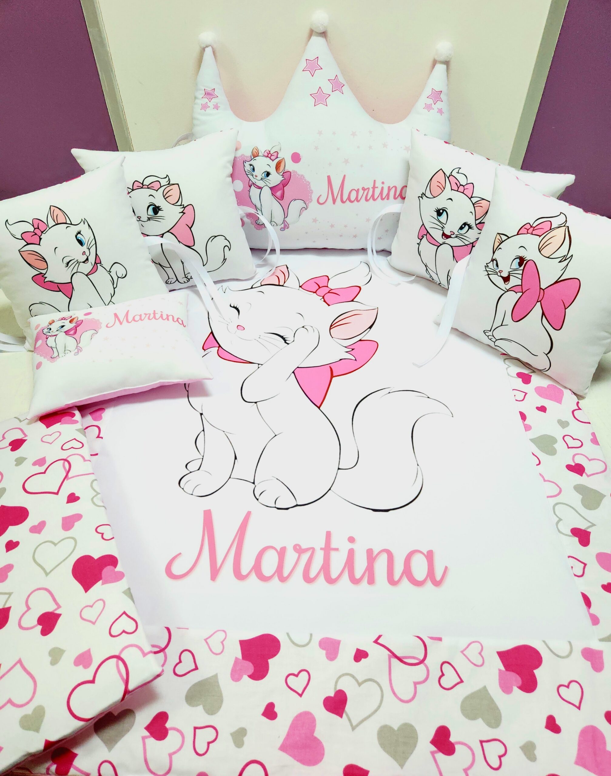 Modelo Coroa «Gatinha Marie com corações»