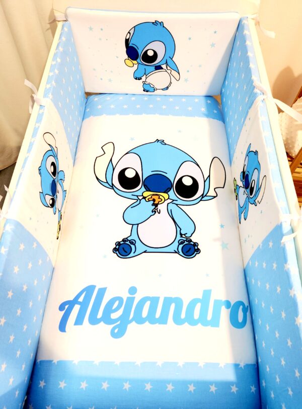 Modelo Proteção total «Stitch bebé estrelas»