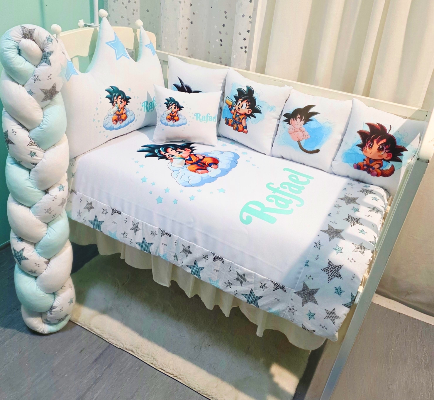 Modelo Coroa «Goku Bebé»