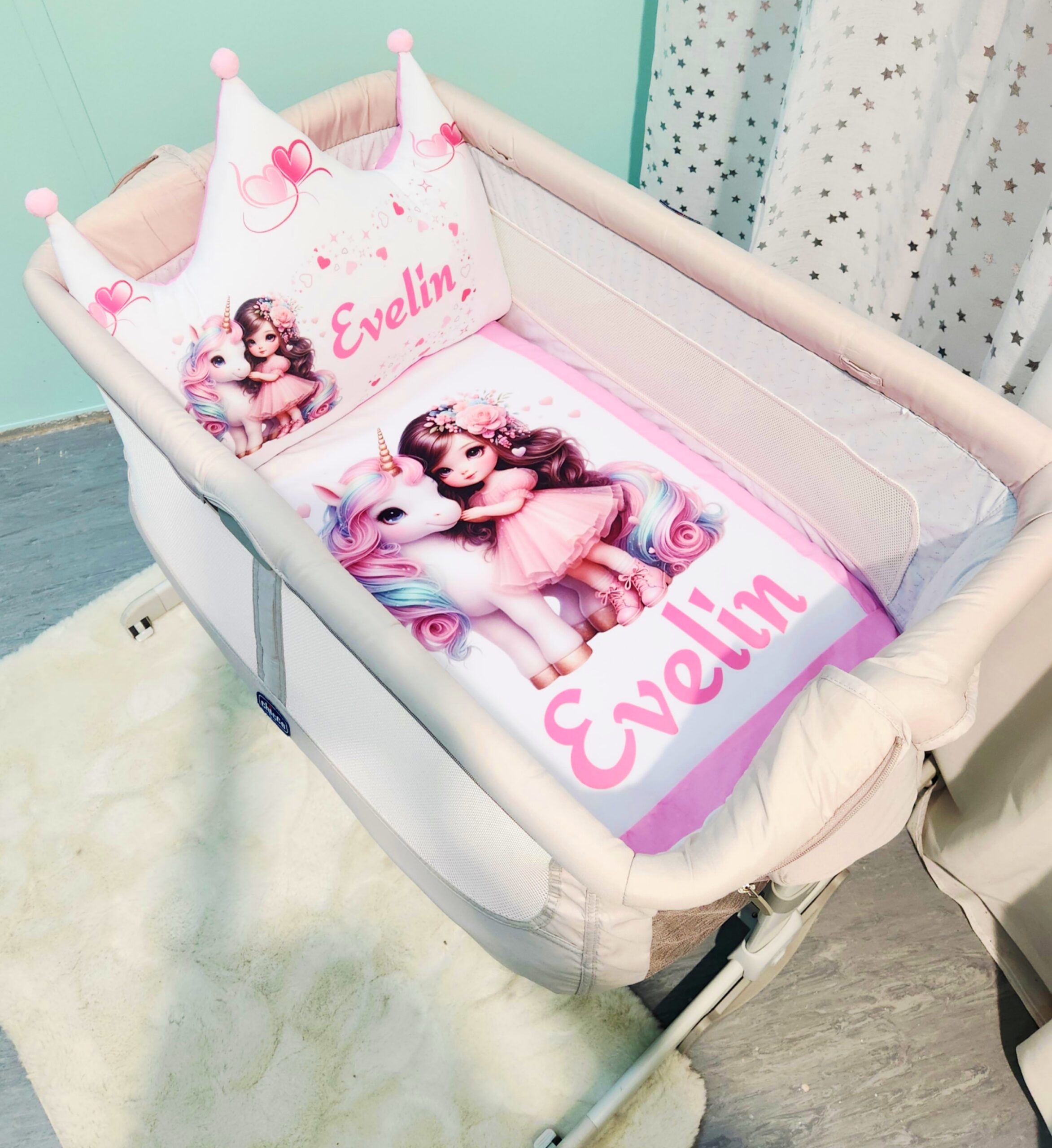 Roupa para mini berço «1 menina com unicórnio»