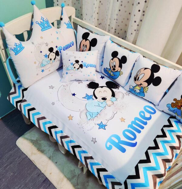 Modelo Coroa «Mickey Dorme numa nuvem»