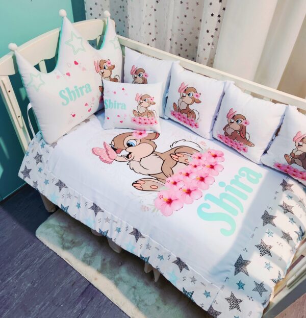 Modelo Coroa «Coelhinha com flores verde agua»