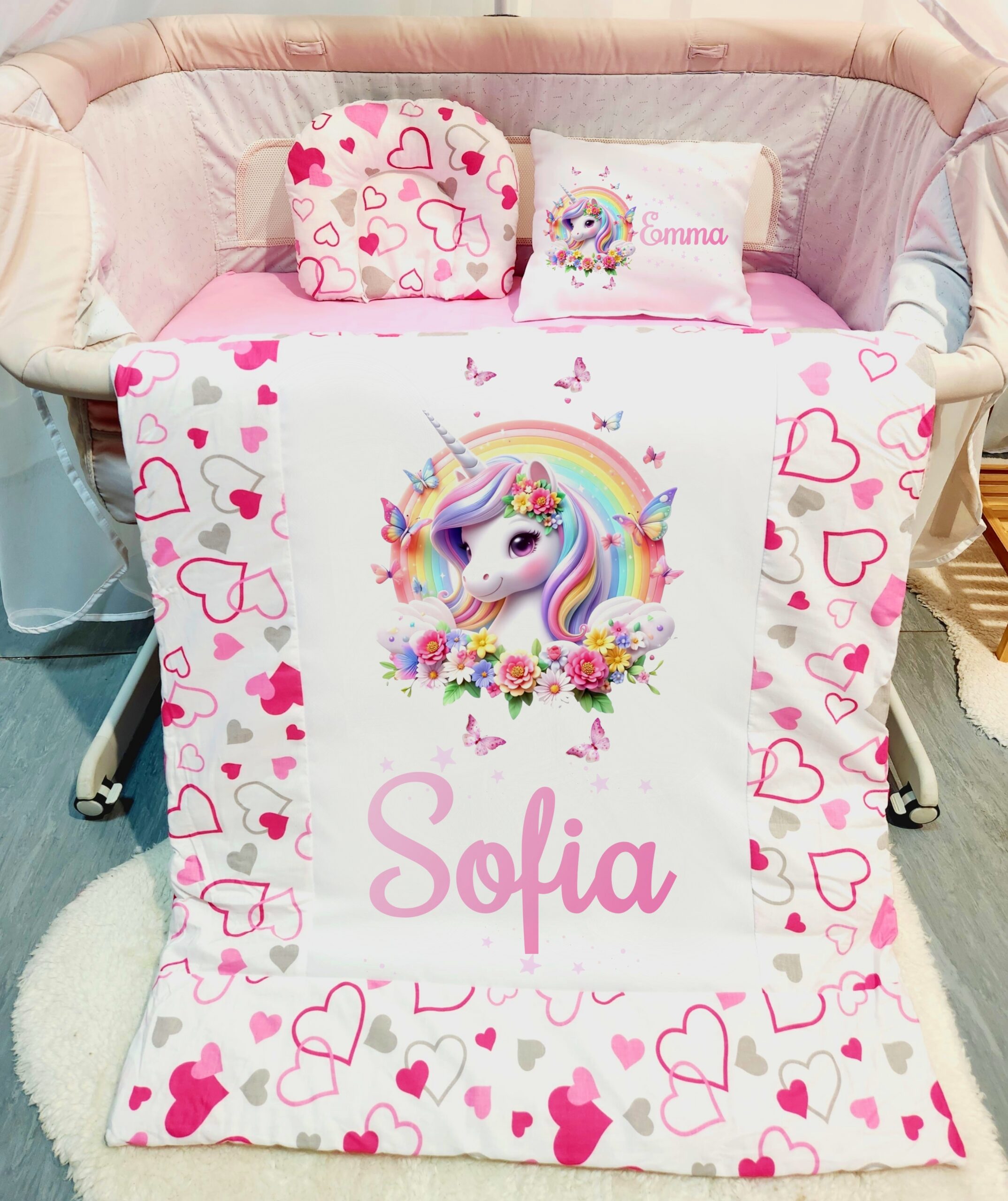 Roupa para mini berço «Unicórnio Corações»