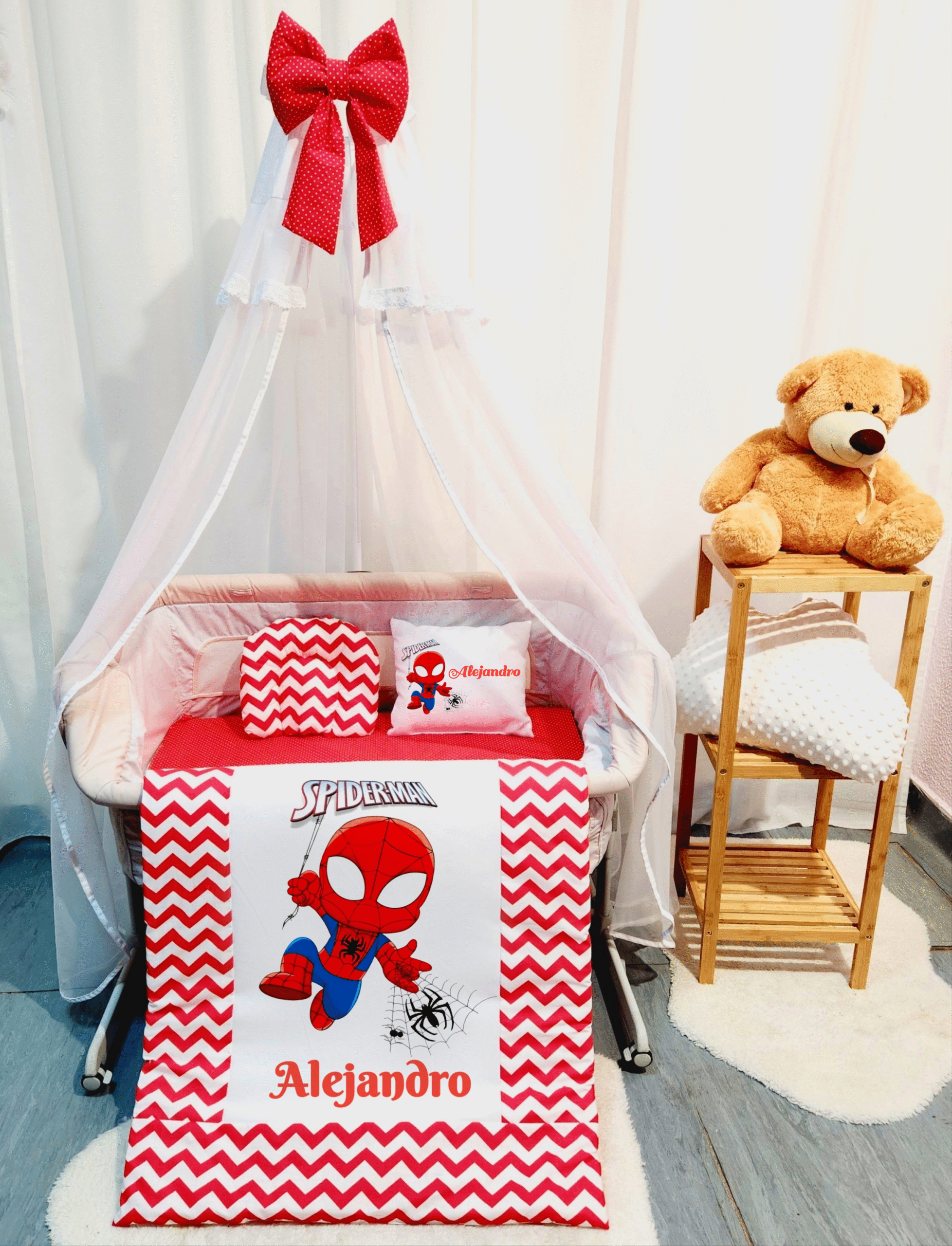 Roupa para mini berço «Spider man»