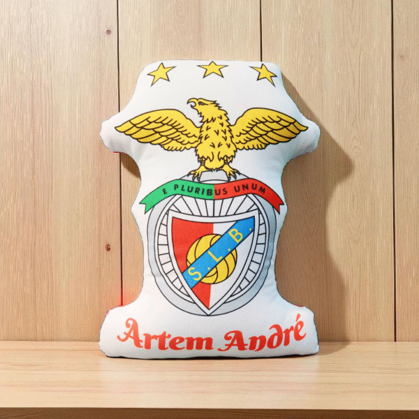 006 Almofada em forma «Benfica»