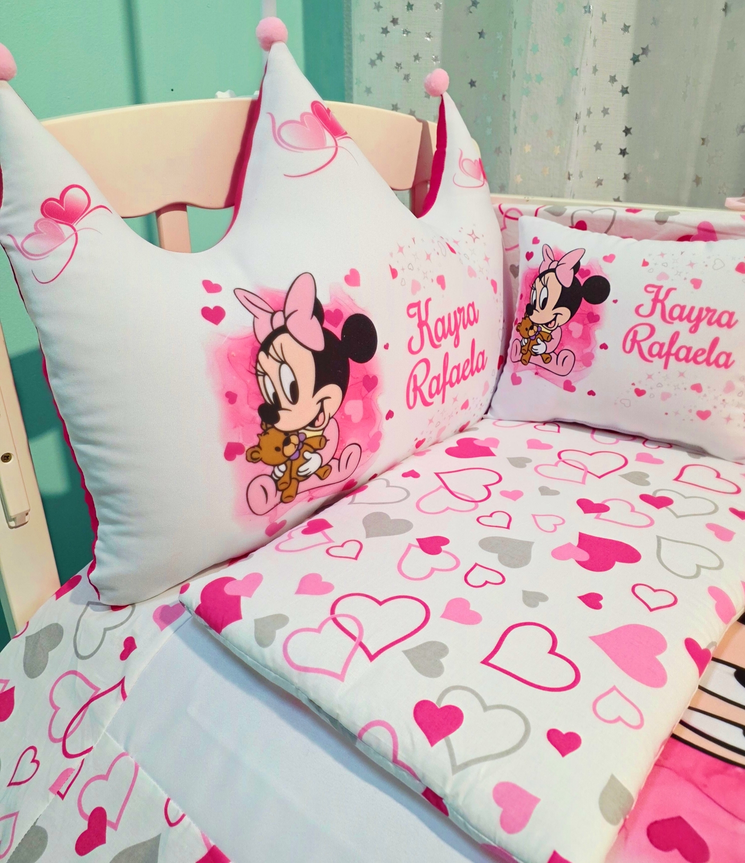 Modelo Harmonia «Minnie com ursinho»